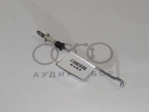 Тяга привода слева спереди VAG 8A0837133A 893837171 на Ауди 80 B4 купить с разборки в Самаре по цене 350 ₽