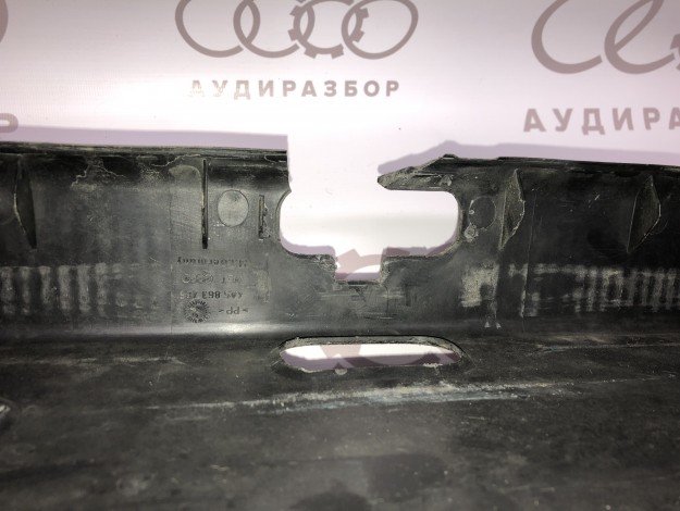 Облицовка задней панели 4A5863485 на Ауди 100 C4 купить с разборки в Самаре по цене 300 ₽