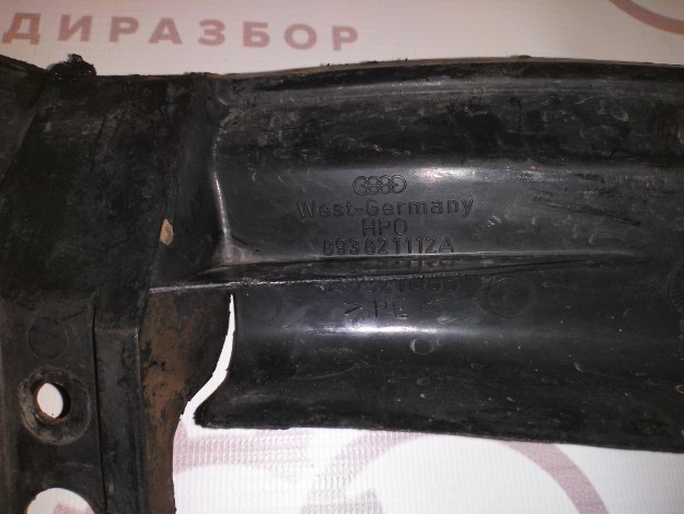 Замыкающая часть крыла правого VAG 8A0821086 893821112A на Ауди 80/90 B3 купить с разборки в Самаре по цене 1 500 ₽