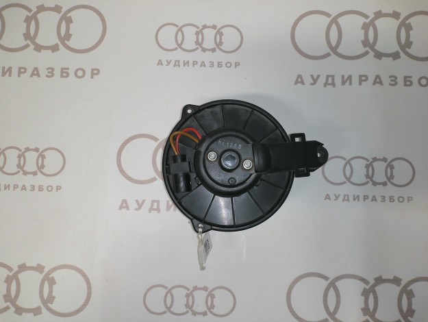 Вентилятор Крыльчатка вентилятора 4B1820021 на Ауди A6 C5 купить с разборки в Самаре по цене 4 500 ₽