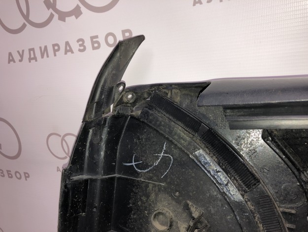 Обивка  двери спереди слева цвет синий VAG 4B1867105 4B1867103 на Ауди A6 C5 купить с разборки в Самаре по цене 2 500 ₽