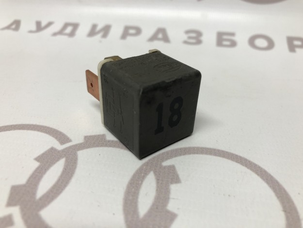 Реле универсальное 191937503 на Ауди 100 C3 купить с разборки в Самаре по цене 200 ₽