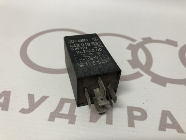 Реле VAG 443919533 на Ауди 100 C3 купить с разборки в Самаре по цене 300 ₽