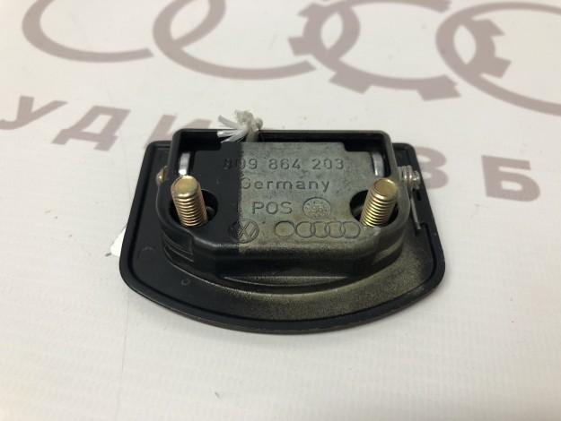 Строповочная проушина VAG 8D9864203 на Ауди A6 C5 купить с разборки в Самаре по цене 150 ₽