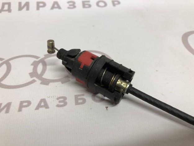 Cтопорная тяга VAG 8L0713303 на Ауди A3 8L купить с разборки в Самаре по цене 1 200 ₽