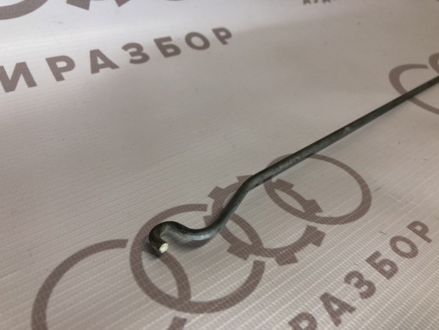 Cтопорная штанга VAG 813839185A на Ауди 80 B2 купить с разборки в Самаре по цене 200 ₽