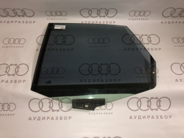Стекло двери заднее левое 4A5845025A на Ауди 100 C4 купить с разборки в Самаре по цене 800 ₽