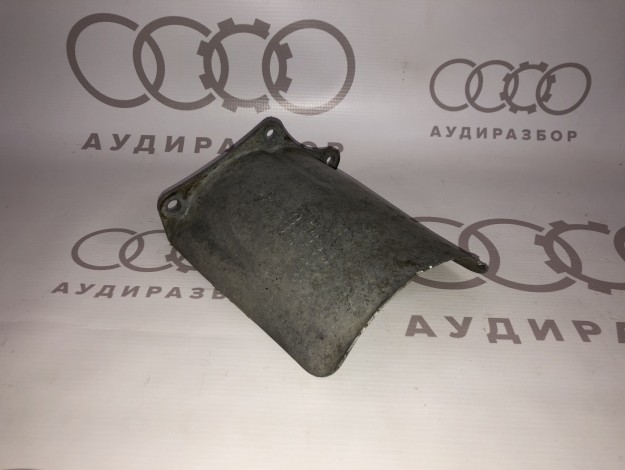 Пыльник шруса 4D0407722 на Ауди A4 B5 купить с разборки в Самаре по цене 500 ₽