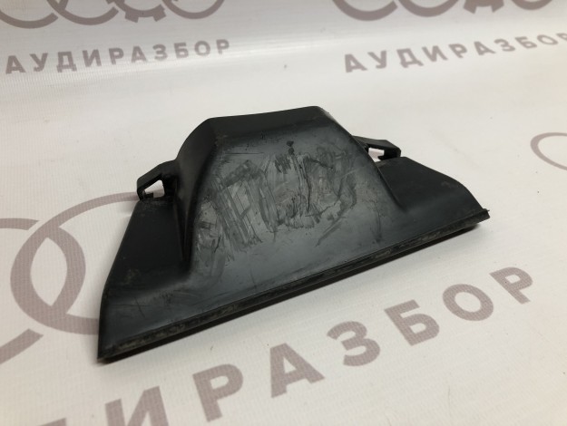 Колпачок VAG 8A0512135 на Ауди 80 B4 купить с разборки в Самаре по цене 300 ₽