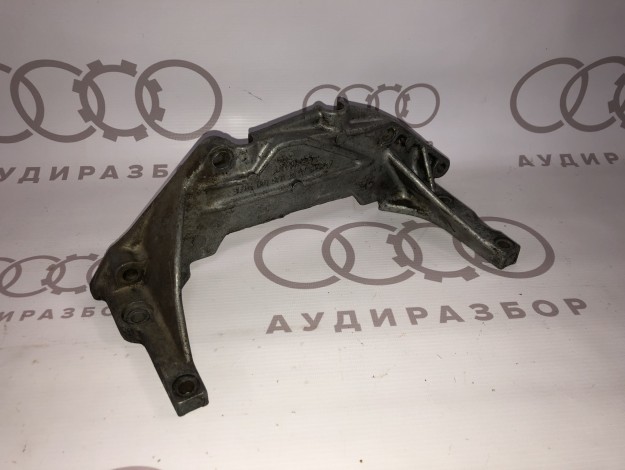 Опора силового агрегата 035199307E на Ауди 80 B4 купить с разборки в Самаре по цене 500 ₽