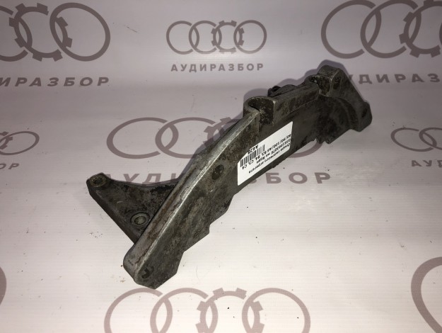 Опора силового агрегата 035199307E на Ауди 80 B4 купить с разборки в Самаре по цене 500 ₽
