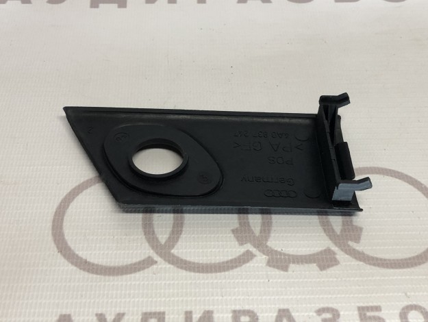 Накладка для а/м с наружными зеркалами с электрическим приводом VAG 4A0837247 на Ауди 100 C4 купить с разборки в Самаре по цене 250 ₽