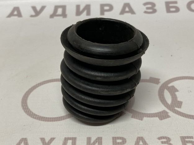 Пыльник рычага ручного тормоза VAG 893711411C на Ауди 80/90 B3 купить с разборки в Самаре по цене 200 ₽