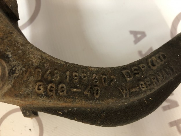 Опора силового агрегата VAG 048199307 на Ауди 80 B4 купить с разборки в Самаре по цене 500 ₽