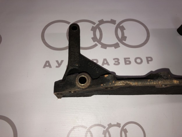 Опора силового агрегата VAG 048199307 на Ауди 80 B4 купить с разборки в Самаре по цене 500 ₽