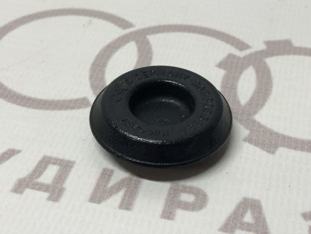 Заглушка порога VAG 803803583A на Ауди 100 C4 купить с разборки в Самаре по цене 150 ₽