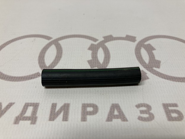 Шланг 50MM VAG 533862225 на Ауди 80 B2 купить с разборки в Самаре по цене 100 ₽