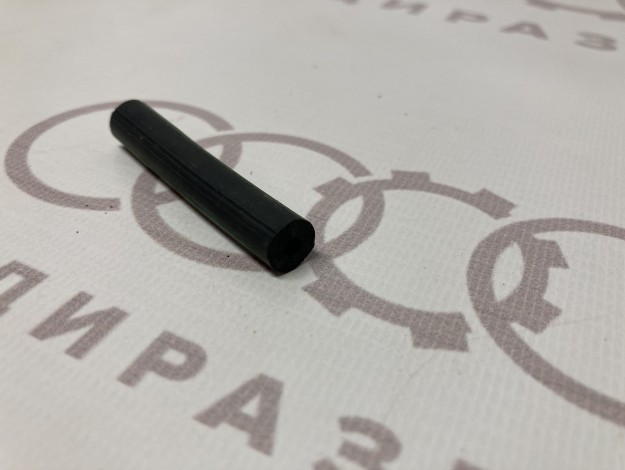 Шланг 50MM VAG 533862225 на Ауди 80 B2 купить с разборки в Самаре по цене 100 ₽