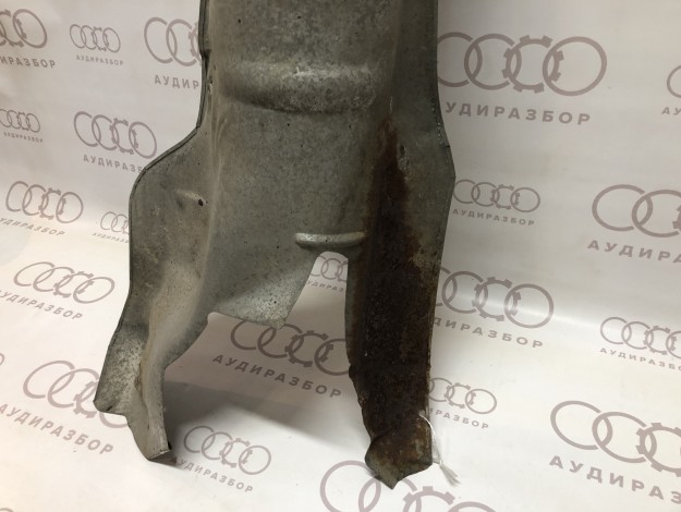 Экран для тоннеля VAG 4A0804160R на Ауди 100 C4 купить с разборки в Самаре по цене 600 ₽