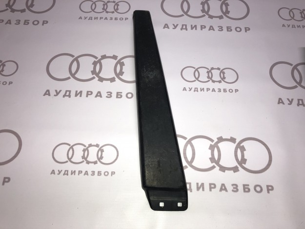 Накладка центральной стойки правая VAG 893853302G 893853290E на Ауди 80 B4 купить с разборки в Самаре по цене 300 ₽