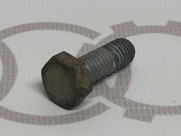 Болт M8X21 VAG 321615141 на Ауди 100 C4 купить с разборки в Самаре по цене 50 ₽