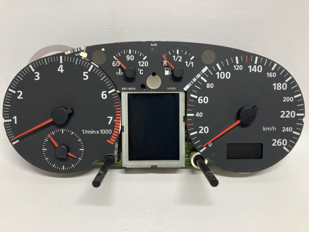 Комбинация приборов VAG 8L0919880A на Ауди A3 8L купить с разборки в Самаре по цене 4 500 ₽
