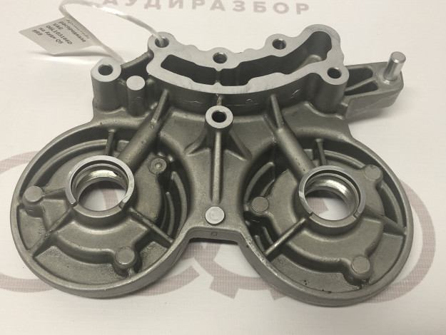 Кронштейн распредвала VAG 06L103166D на Ауди Q5 8RB купить с разборки в Самаре по цене 3 000 ₽