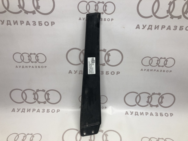Накладка центральной стойки правая VAG 893853302G 893853290E на Ауди 80 B4 купить с разборки в Самаре по цене 300 ₽