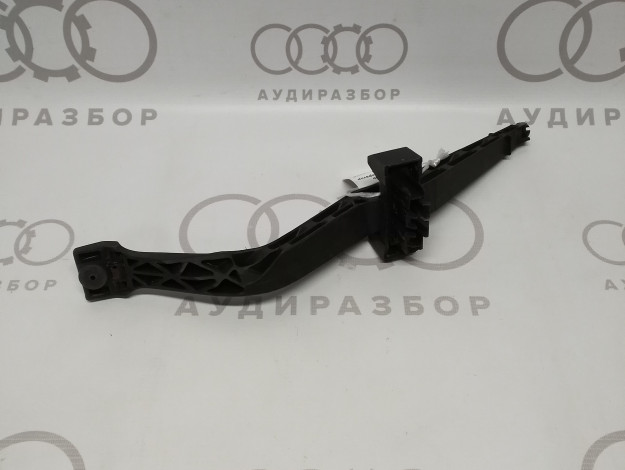 Педаль акселератора VAG 8G1721507A на Ауди 80/90 B3 купить с разборки в Самаре по цене 300 ₽