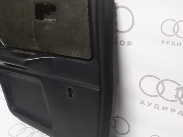 Обивка  двери сзади слева VAG 893867305A на Ауди 80/90 B3 купить с разборки в Самаре по цене 1 300 ₽
