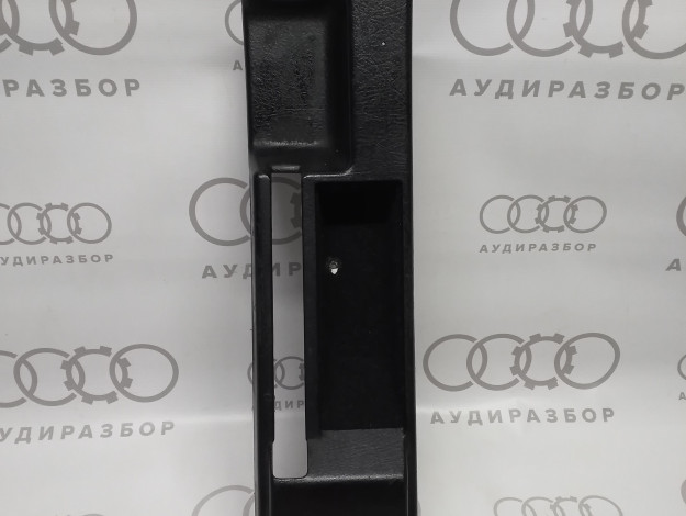 Центральная консоль VAG 893863201 893863244 на Ауди 80 B4 купить с разборки в Самаре по цене 1 300 ₽