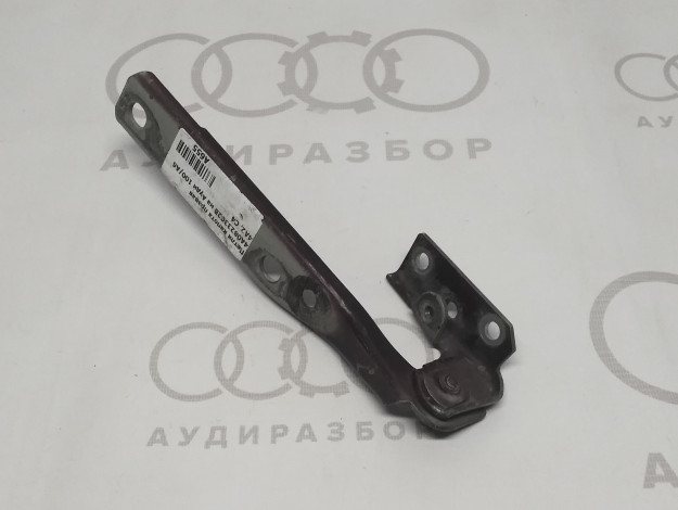 Петля капота правая VAG 4A0823302B на Ауди 100 C4 купить с разборки в Самаре по цене 500 ₽