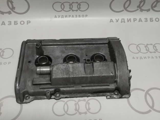 Крышка ГБЦ VAG 078103472R на Ауди A4 B5 купить с разборки в Самаре по цене 1 500 ₽