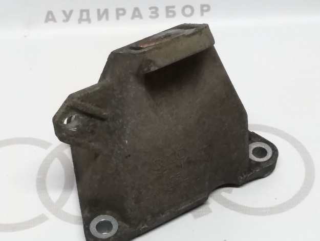 Кронштейн двигателя правый VAG 8D0199308D на Ауди A4 B5 купить с разборки в Самаре по цене 1 000 ₽