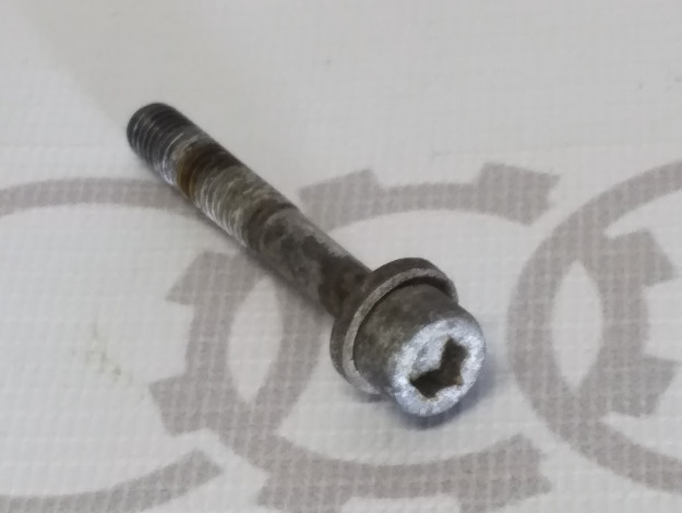 Винт с цилиндрической головкой M6X45 VAG N0447033 на Ауди A4 B5 купить с разборки в Самаре по цене 250 ₽