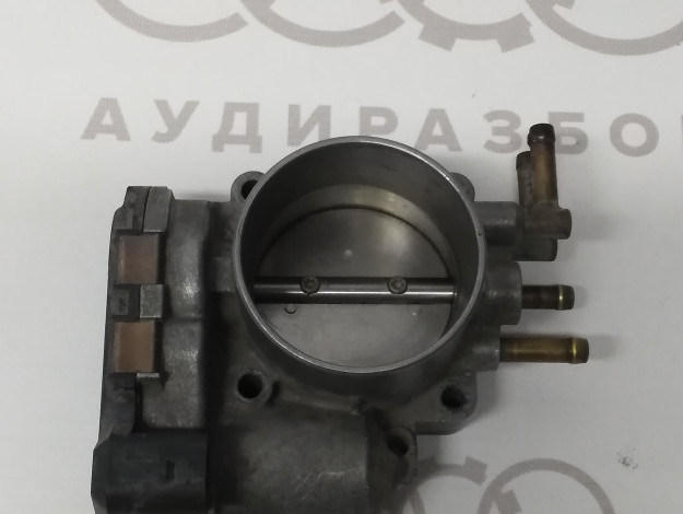 Блок управления дроссельной заслонкой VAG 078133062B на Ауди A4 B5 купить с разборки в Самаре по цене 5 000 ₽