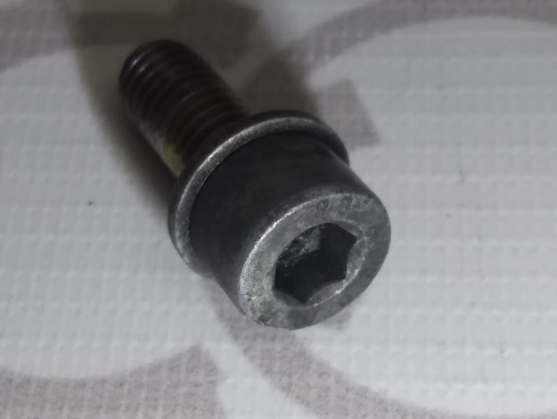 Винт M8X22 VAG N0147091 на Ауди 80/90 B3 купить с разборки в Самаре по цене 150 ₽