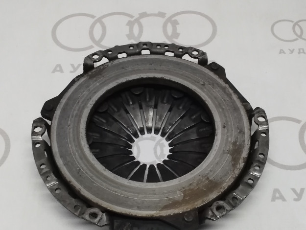 Корзина сцепления 228 мм SACHS 053141117X 3082178132 на Ауди 100 C3 купить с разборки в Самаре по цене 6 500 ₽