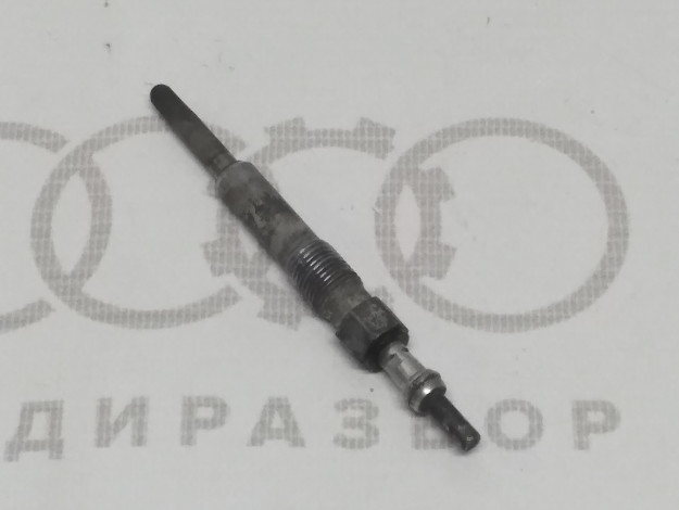 Свеча накаливания NGK N10140105 Y732J на Volkswagen Passat B5 купить с разборки в Самаре по цене 500 ₽