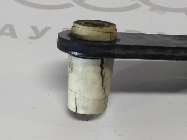 Педаль тормоза VAG 8G1721139 893721139D на Ауди 80/90 B3 купить с разборки в Самаре по цене 500 ₽