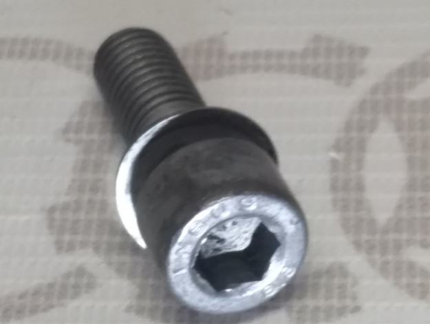 Винт M10X30 VAG N10062502 на Ауди 80 B4 купить с разборки в Самаре по цене 150 ₽