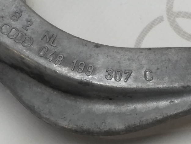 Опора силового агрегата VAG 048199307C на Ауди 80 B4 купить с разборки в Самаре по цене 1 200 ₽