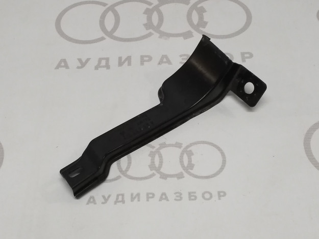 Опорная пластина Накладка порога справа AVANT VAG 8A9853912 на Ауди 80 B4 купить с разборки в Самаре по цене 800 ₽