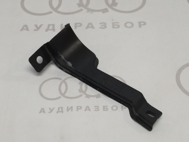 Опорная пластина Накладка порога слева AVANT VAG 8A9853911 на Ауди 80 B4 купить с разборки в Самаре по цене 800 ₽