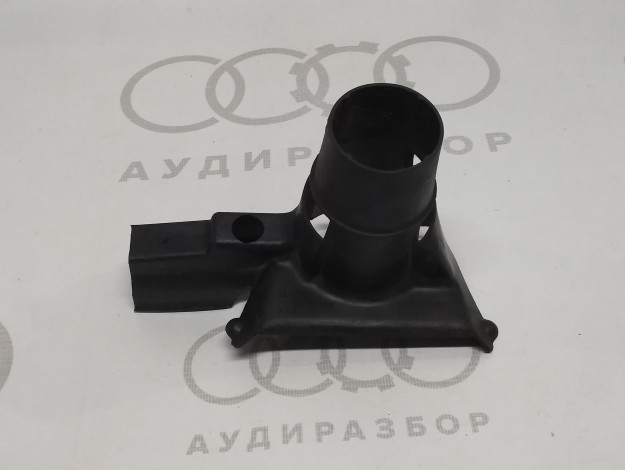 Кожух рулевой колонки VAG 893905875 на Ауди 80/90 B3 купить с разборки в Самаре по цене 500 ₽