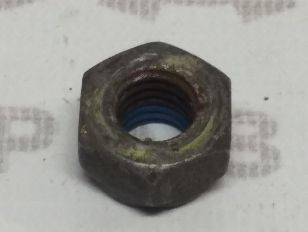 Гайка шестигранная самоконтрящаяся M10 VAG N0211955 на Ауди 80/90 B3 купить с разборки в Самаре по цене 70 ₽