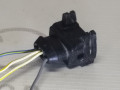 Корпус плоского разъёма трех штекерный VAG 171906230 на Ауди 80 B4 купить с разборки в Самаре по цене 300 ₽