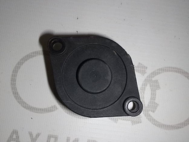 Крышка штока VAG 022133760B на Volkswagen Touareg I купить с разборки в Самаре по цене 1 500 ₽