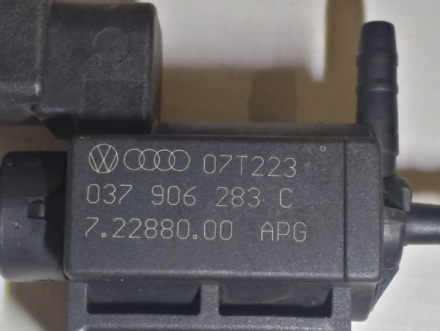 Электромагнитный клапан VAG 037906283C на Ауди A3 8P купить с разборки в Самаре по цене 1 000 ₽