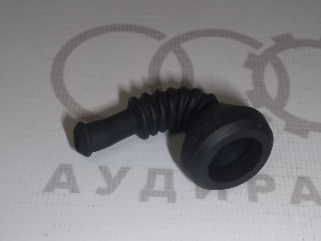 Пыльник разъема VAG 443906102G на Ауди A6 C5 купить с разборки в Самаре по цене 250 ₽
